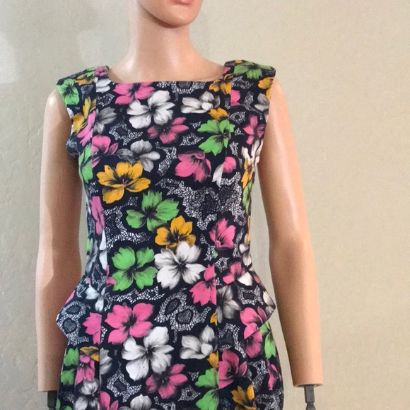 French Connection dress - Picture 2 of 8